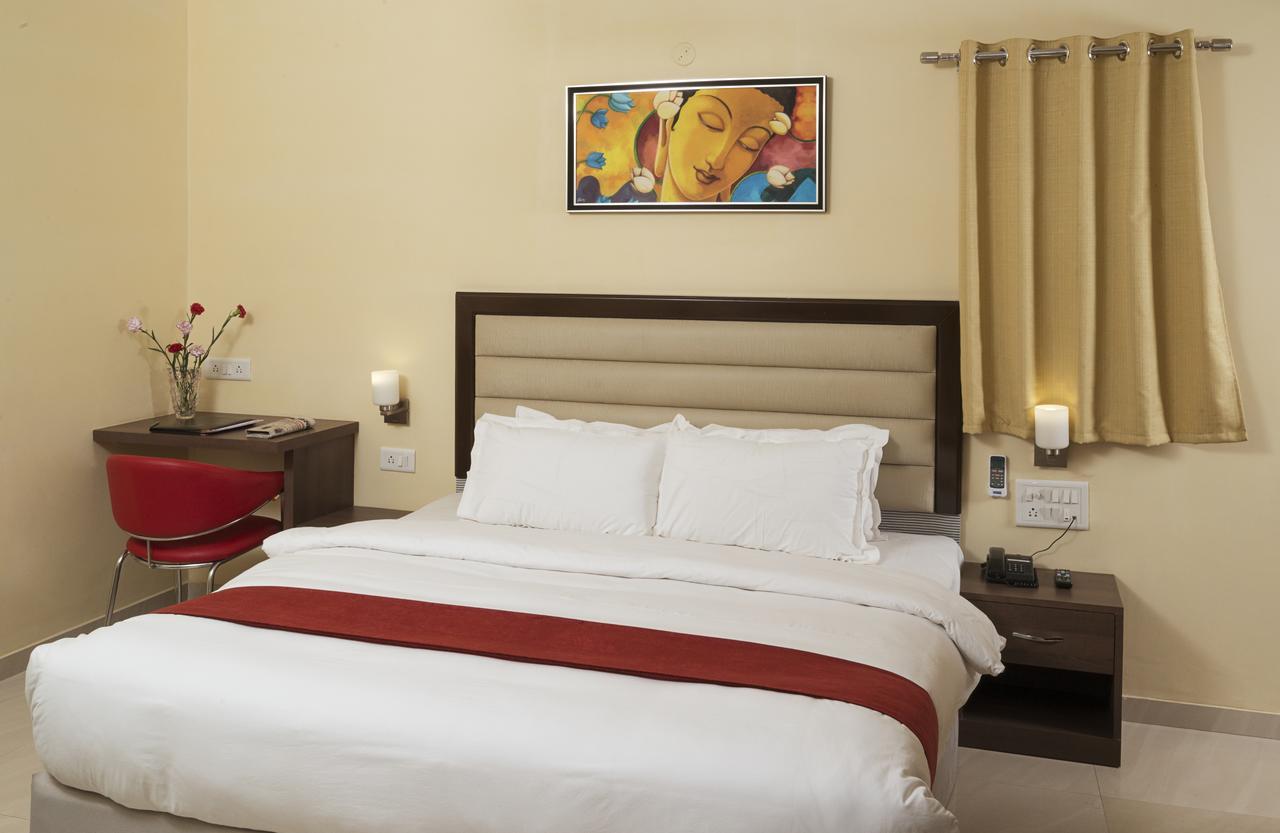Sunshine Hotel Raigarh Экстерьер фото