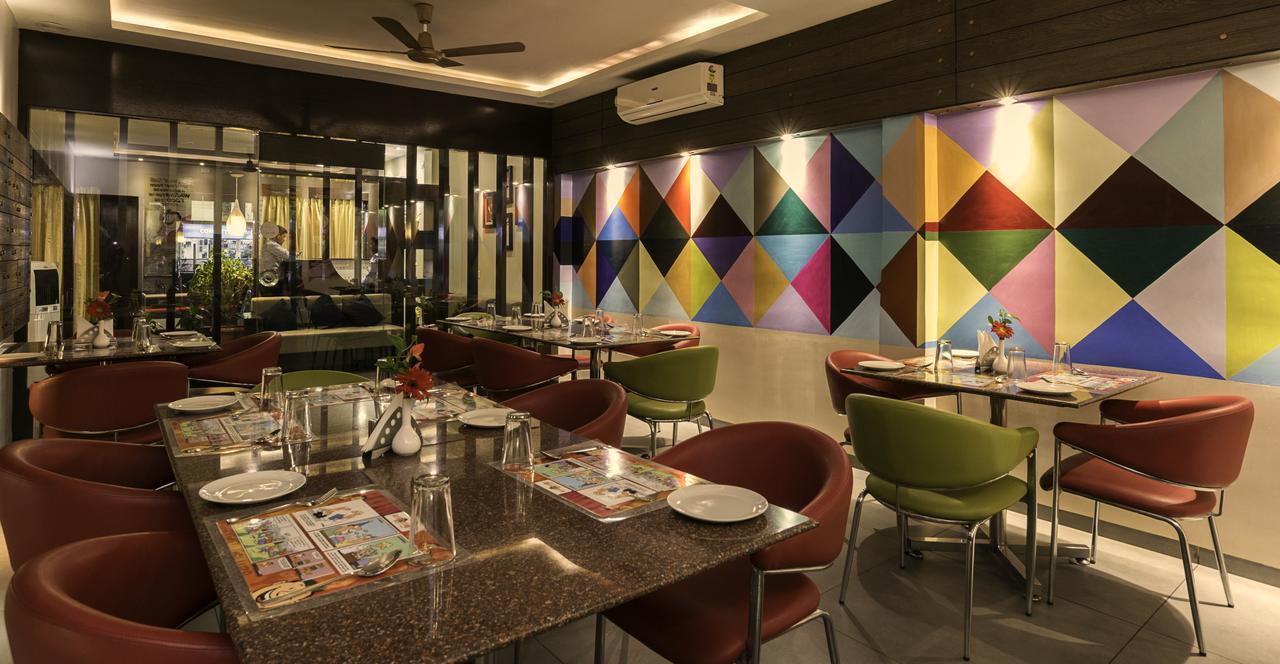 Sunshine Hotel Raigarh Экстерьер фото