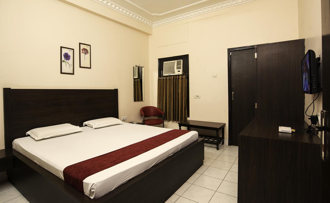 Sunshine Hotel Raigarh Экстерьер фото